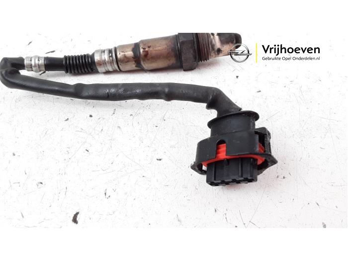 Lambda Sonde van een Opel Vectra C GTS 3.2 V6 24V 2003