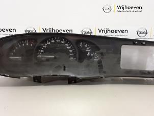 Gebruikte Cockpit Opel Vectra Prijs € 40,00 Margeregeling aangeboden door Autodemontage Vrijhoeven B.V.
