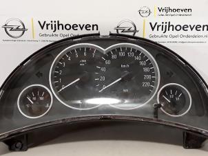 Gebruikte Cockpit Opel Tigra Prijs € 40,00 Margeregeling aangeboden door Autodemontage Vrijhoeven B.V.
