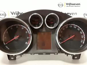 Gebruikte Instrumentenpaneel Opel Meriva 1.4 Turbo 16V ecoFLEX Prijs € 100,00 Margeregeling aangeboden door Autodemontage Vrijhoeven B.V.