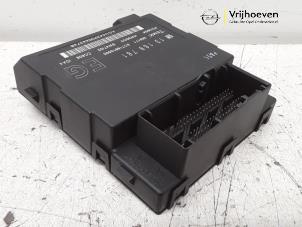 Gebruikte Computer Diversen Opel Signum 2.2 DIG 16V Prijs € 50,00 Margeregeling aangeboden door Autodemontage Vrijhoeven B.V.