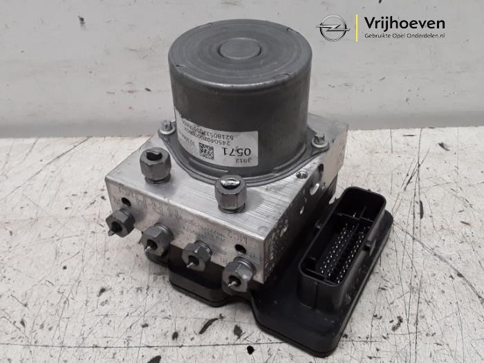 Gebruikte ABS Pomp Opel Astra K 1.4 Turbo 16V Prijs € 85,00 Margeregeling aangeboden door Autodemontage Vrijhoeven B.V.