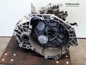 Gebruikte Versnellingsbak Opel Astra J (PC6/PD6/PE6/PF6) 2.0 CDTI 16V 160 Ecotec Prijs € 250,00 Margeregeling aangeboden door Autodemontage Vrijhoeven B.V.