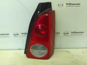 Gebruikte Achterlicht rechts Opel Agila (A) 1.2 16V Prijs € 20,00 Margeregeling aangeboden door Autodemontage Vrijhoeven B.V.