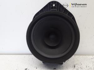 Gebruikte Speaker Opel Crossland/Crossland X 1.2 12V Euro 6 Prijs € 20,00 Margeregeling aangeboden door Autodemontage Vrijhoeven B.V.