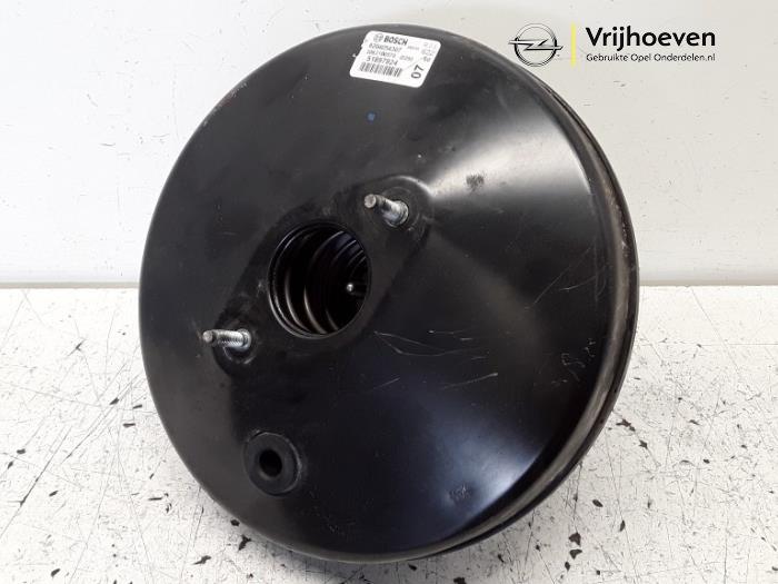 Gebruikte Hoofdremcilinder Opel Combo 1.3 CDTI 16V ecoFlex Prijs € 100,00 Margeregeling aangeboden door Autodemontage Vrijhoeven B.V.