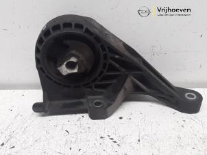 Gebruikte Motorrubber Opel Astra J (PC6/PD6/PE6/PF6) 1.6 16V Ecotec Prijs € 15,00 Margeregeling aangeboden door Autodemontage Vrijhoeven B.V.