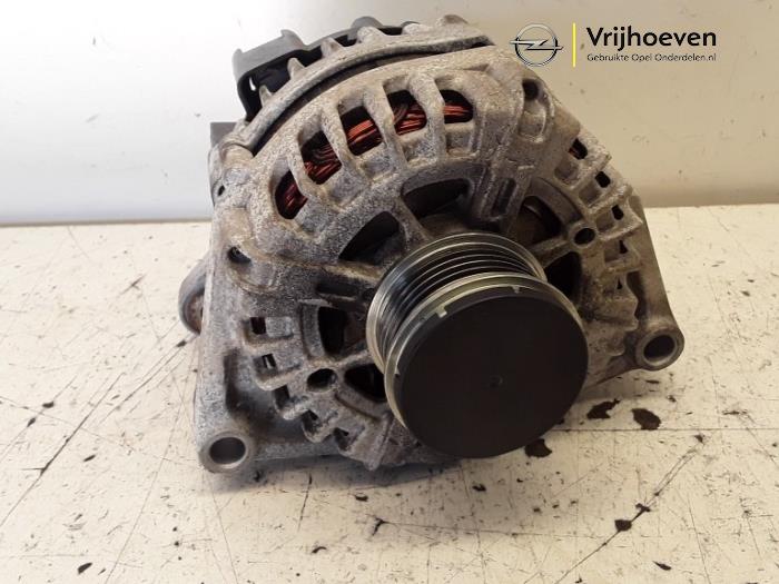 Dynamo van een Opel Mokka X 1.4 Turbo 16V 2017