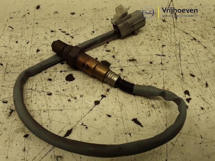 Gebruikte Lambda Sonde Opel Agila (B) 1.2 16V Prijs € 20,00 Margeregeling aangeboden door Autodemontage Vrijhoeven B.V.