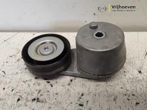 Gebruikte Spanner multiriem Opel Astra K 1.4 16V Prijs € 10,00 Margeregeling aangeboden door Autodemontage Vrijhoeven B.V.