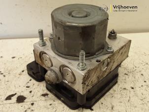 Gebruikte ABS Pomp Opel Meriva 1.6 CDTI 16V Prijs € 250,00 Margeregeling aangeboden door Autodemontage Vrijhoeven B.V.