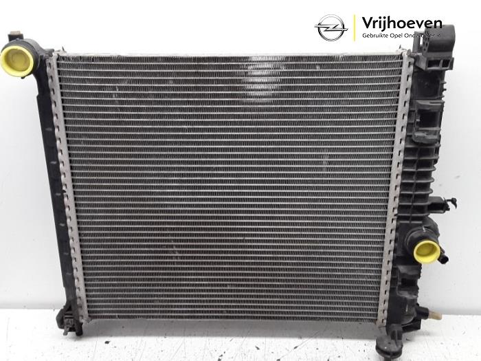 Gebruikte Radiateur Opel Meriva (B) 1.4 Turbo 16V Ecotec Prijs € 40,00 Margeregeling aangeboden door Autodemontage Vrijhoeven B.V.