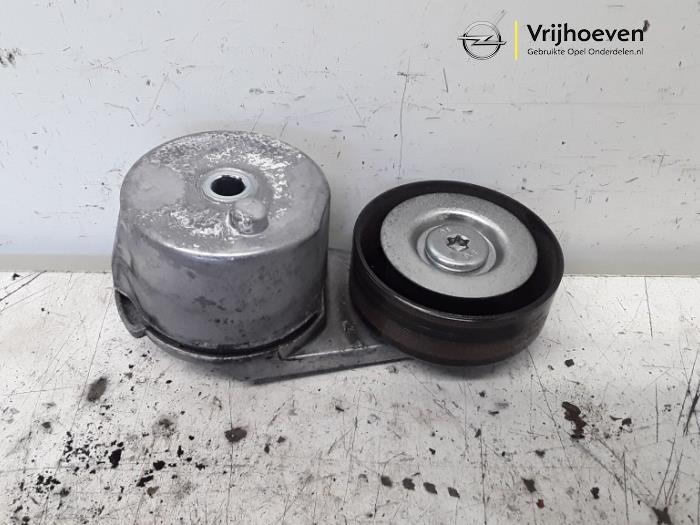 Spanner multiriem van een Opel Karl 1.0 ecoFLEX 12V 2016