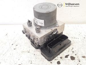 Gebruikte ABS Pomp Opel Astra K Sports Tourer 1.6 CDTI 136 16V Prijs € 80,00 Margeregeling aangeboden door Autodemontage Vrijhoeven B.V.