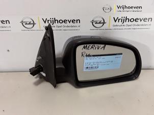 Gebruikte Buitenspiegel rechts Opel Meriva 1.3 CDTI 16V Prijs € 20,00 Margeregeling aangeboden door Autodemontage Vrijhoeven B.V.
