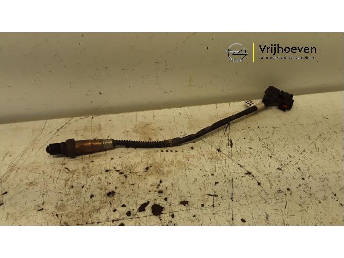 Gebruikte Lambda Sonde Opel Corsa D 1.6i OPC 16V Turbo Prijs € 20,00 Margeregeling aangeboden door Autodemontage Vrijhoeven B.V.