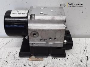 Gebruikte ABS Pomp Opel Vectra C 2.2 16V Prijs € 30,00 Margeregeling aangeboden door Autodemontage Vrijhoeven B.V.