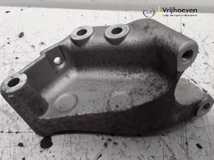 Gebruikte Motorrubber Opel Mokka/Mokka X 1.6 CDTI 16V 4x4 Prijs € 30,00 Margeregeling aangeboden door Autodemontage Vrijhoeven B.V.