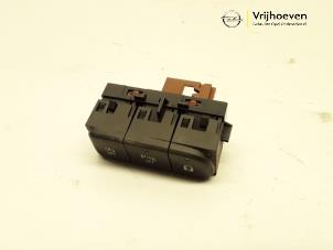 Gebruikte Schakelaar (diversen) Opel Grandland (X) 1.5 CDTI 130 Prijs € 15,00 Margeregeling aangeboden door Autodemontage Vrijhoeven B.V.