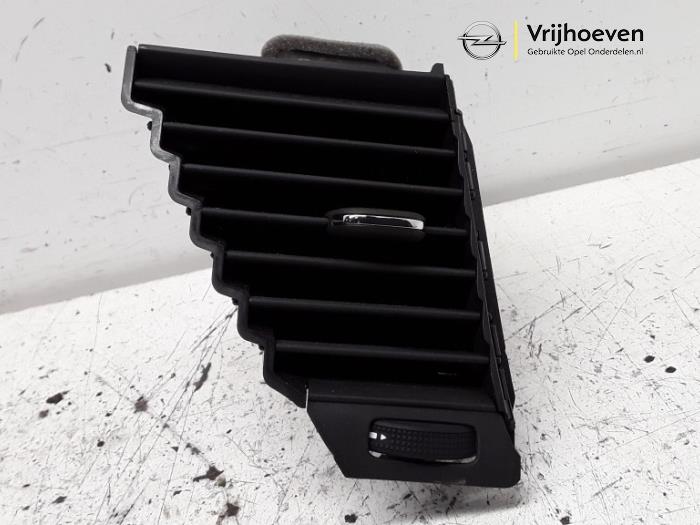 Opel Astra K 1.4 Turbo 16V Luchtroosters Dashboard voorraad