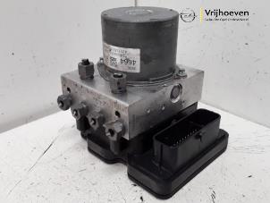 Gebruikte ABS Pomp Opel Astra K 1.4 Turbo 16V Prijs € 80,00 Margeregeling aangeboden door Autodemontage Vrijhoeven B.V.