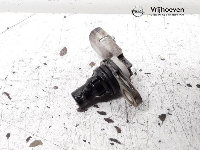 Gebruikte Nokkenas Sensor Opel Corsa D 1.3 CDTi 16V ecoFLEX Prijs € 20,00 Margeregeling aangeboden door Autodemontage Vrijhoeven B.V.