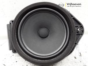 Gebruikte Luidspreker Opel Cascada 1.6 SIDI Eco Turbo 16V Prijs € 30,00 Margeregeling aangeboden door Autodemontage Vrijhoeven B.V.