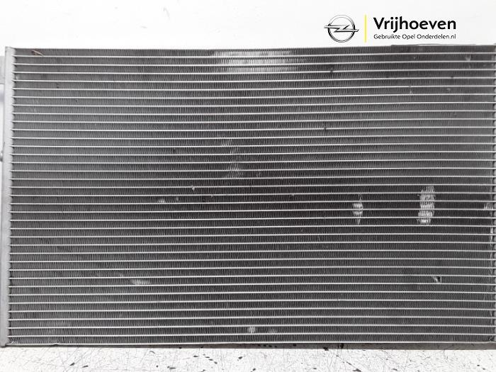 Gebruikte Airco Condensor Opel Corsa E 1.4 16V Prijs € 80,00 Margeregeling aangeboden door Autodemontage Vrijhoeven B.V.