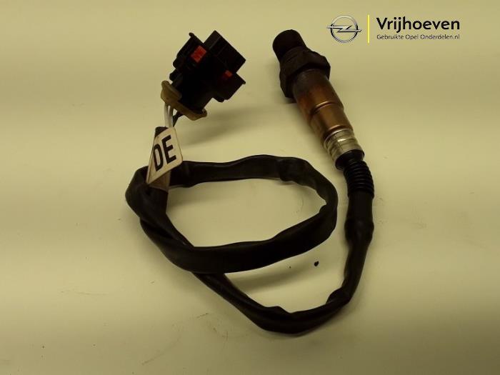 Gebruikte Lambda Sonde Opel Astra J Sports Tourer (PD8/PE8/PF8) 1.6 16V Prijs € 20,00 Margeregeling aangeboden door Autodemontage Vrijhoeven B.V.