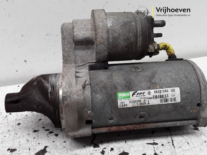Gebruikte Startmotor Opel Corsa D 1.3 CDTi 16V ecoFLEX Prijs € 15,00 Margeregeling aangeboden door Autodemontage Vrijhoeven B.V.
