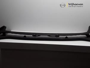 Gebruikte Paravent Opel Astra J (PC6/PD6/PE6/PF6) 1.4 Turbo 16V Prijs € 25,00 Margeregeling aangeboden door Autodemontage Vrijhoeven B.V.