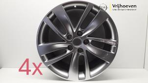 Gebruikte Velgen set Opel Astra J GTC (PD2/PF2) Prijs € 400,00 Inclusief btw aangeboden door Autodemontage Vrijhoeven B.V.