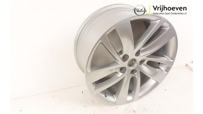 Velg van een Opel Astra J GTC (PD2/PF2)  2019
