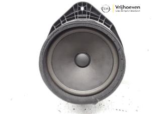Gebruikte Luidspreker Opel Zafira Tourer (P12) 1.6 CDTI 16V ecoFLEX 136 Prijs € 30,00 Margeregeling aangeboden door Autodemontage Vrijhoeven B.V.