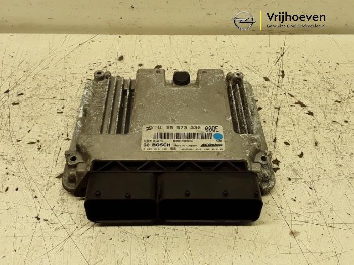 Gebruikte Computer Motormanagement Opel Insignia 2.0 CDTI 16V 130 Ecotec Prijs € 100,00 Margeregeling aangeboden door Autodemontage Vrijhoeven B.V.