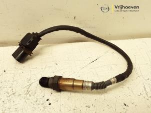 Gebruikte Lambda Sonde Opel Insignia 2.0 CDTI 16V 130 Ecotec Prijs € 20,00 Margeregeling aangeboden door Autodemontage Vrijhoeven B.V.