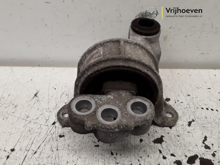 Gebruikte Motorsteun Opel Meriva (B) 1.3 CDTI 16V Prijs € 25,00 Margeregeling aangeboden door Autodemontage Vrijhoeven B.V.