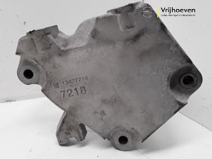 Gebruikte Motorsteun Opel Corsa E 1.4 16V Prijs € 25,00 Margeregeling aangeboden door Autodemontage Vrijhoeven B.V.