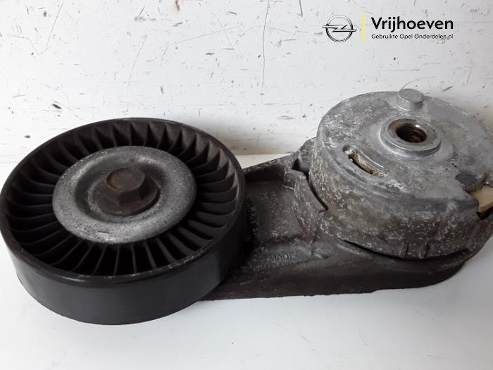 Gebruikte Spanner multiriem Opel Vectra C Caravan 2.2 DIG 16V Prijs € 70,00 Margeregeling aangeboden door Autodemontage Vrijhoeven B.V.