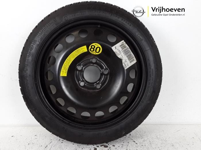 Thuiskomer van een Opel Vectra C Caravan 2.2 DIG 16V 2004