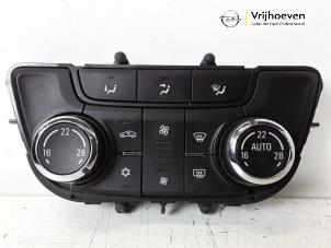 Gebruikte Chaufage Bedieningspaneel Opel Mokka X 1.4 Turbo 16V Prijs € 70,00 Margeregeling aangeboden door Autodemontage Vrijhoeven B.V.