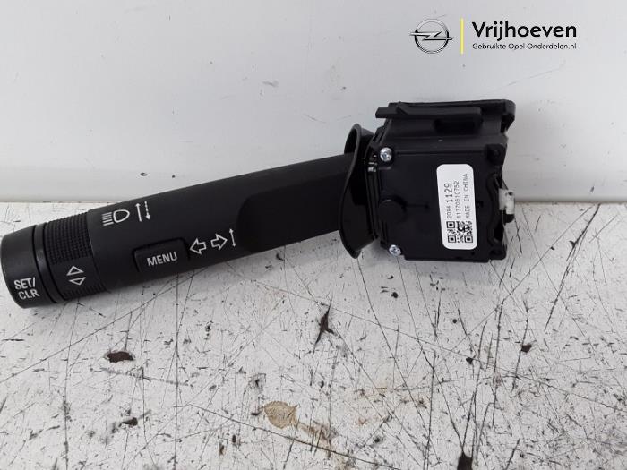 Knipperlicht Schakelaar van een Opel Adam 1.2 16V 2016