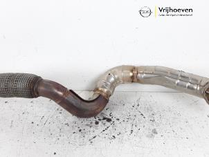 Gebruikte Voorpijp Uitlaat Opel Astra K 1.4 Turbo 16V Prijs € 70,00 Margeregeling aangeboden door Autodemontage Vrijhoeven B.V.