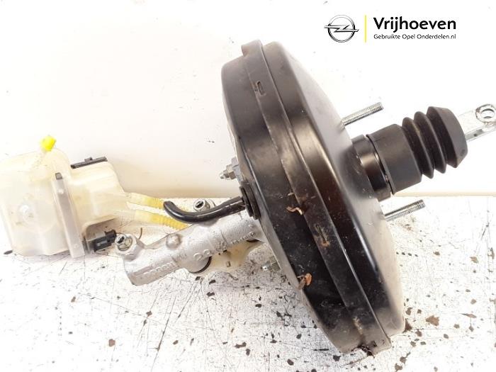 Gebruikte Rembekrachtiger Opel Meriva (A) 1.8 16V Prijs € 100,00 Margeregeling aangeboden door Autodemontage Vrijhoeven B.V.