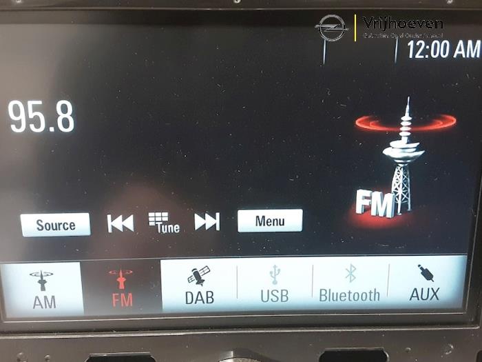 Navigatie Systeem van een Opel Mokka X 1.4 Turbo 16V 2017