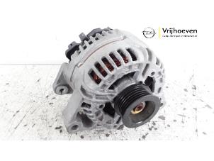 Gebruikte Dynamo Opel Corsa D 1.2 16V Prijs € 30,00 Margeregeling aangeboden door Autodemontage Vrijhoeven B.V.