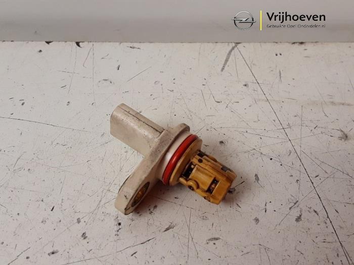 Gebruikte Nokkenas Sensor Opel Adam 1.4 16V Prijs € 15,00 Margeregeling aangeboden door Autodemontage Vrijhoeven B.V.
