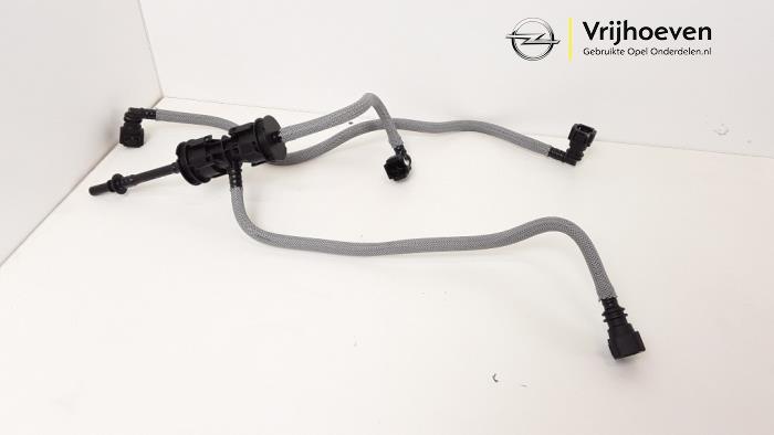Gebruikte Evap klep Opel Grandland (X) 1.2 Turbo 12V Prijs € 20,00 Margeregeling aangeboden door Autodemontage Vrijhoeven B.V.