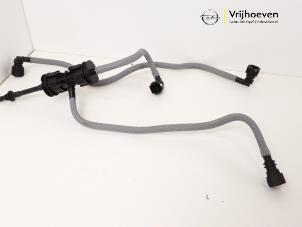 Gebruikte Evap klep Opel Grandland (X) 1.2 Turbo 12V Prijs € 20,00 Margeregeling aangeboden door Autodemontage Vrijhoeven B.V.