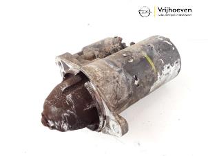 Gebruikte Startmotor Opel Astra G (F08/48) 2.0 16V OPC Prijs € 25,00 Margeregeling aangeboden door Autodemontage Vrijhoeven B.V.